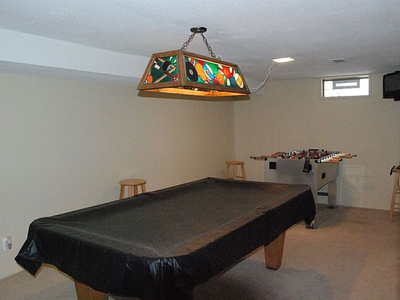 4th image of 21621 Collingham Ave