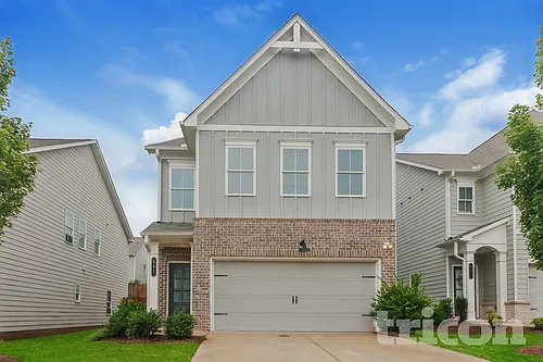 131 E Ridge Way Photo 1
