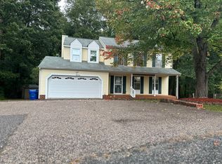 6104 Morningmist Dr, North Chesterfield, VA 23234