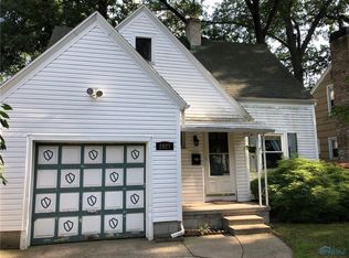 2827 Gracewood Rd, Toledo, OH 43613