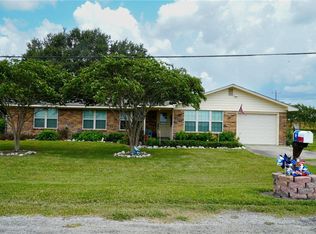 112 Oak Ln, Beeville, TX 78102
