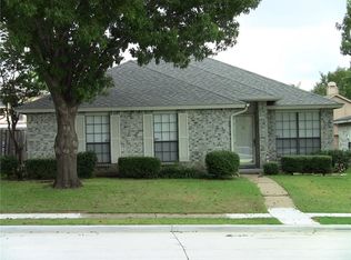 4356 Saugus Dr, Grand Prairie, TX 75052