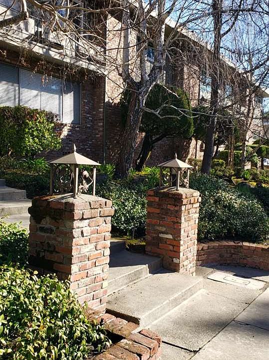 1st image of 2145 Donald Dr APT 7