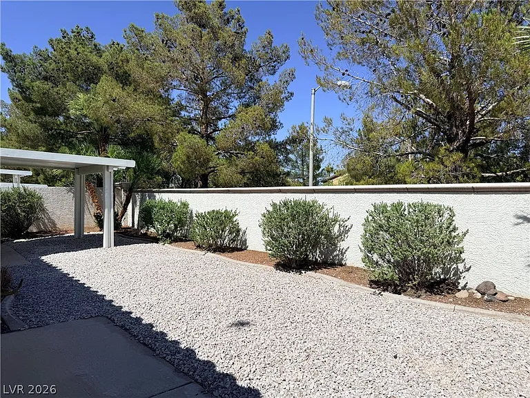 230 Misty Garden St — Photo 22