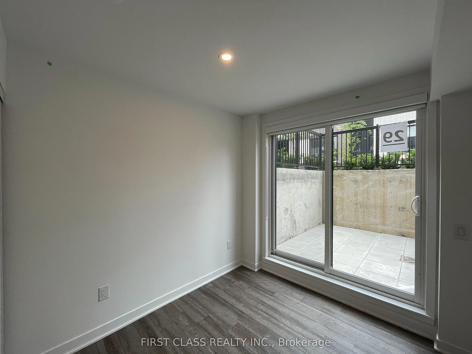 3 bed, $3,100 — Photo 4