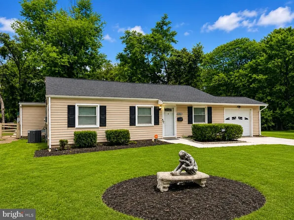 14205 Mount Pleasant Dr, Woodbridge, VA 22191