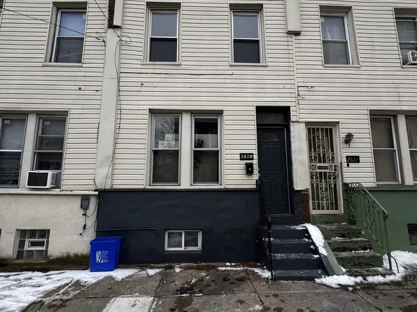 2620 Wilder St, Philadelphia, PA 19146