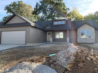 95 Glen Meadows Dr, Troy, MO 63379