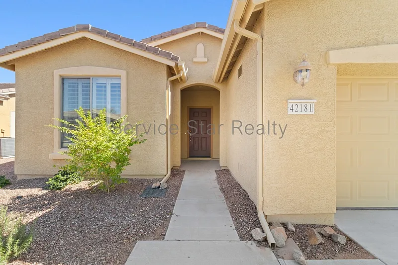 2 bed, 2.0 bath, 1491 sqft, $1,599 — Photo 4
