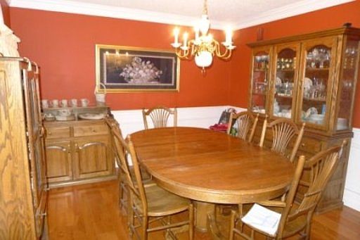 5th image of 1908 Lakelet Ct