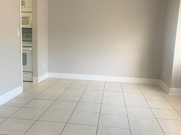 5th image of 2341 Tom Jones St #5