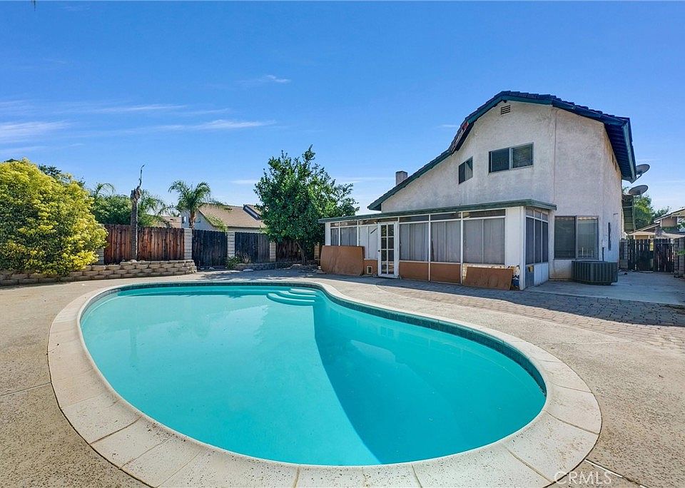 1st image of 24408 Katrina Ave