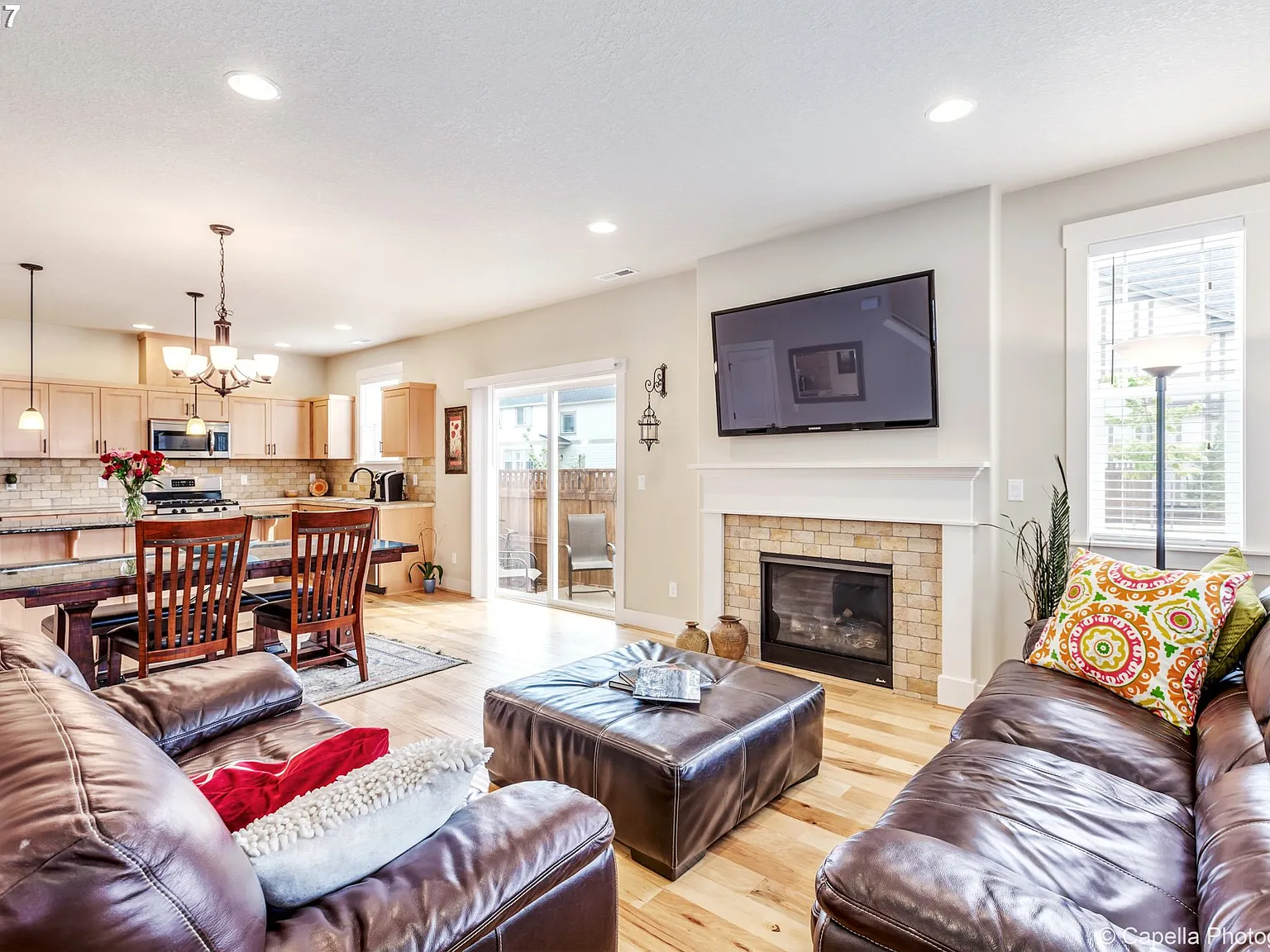 4 bed, 2.5 bath, 1766 sqft, $3,000 — Photo 4