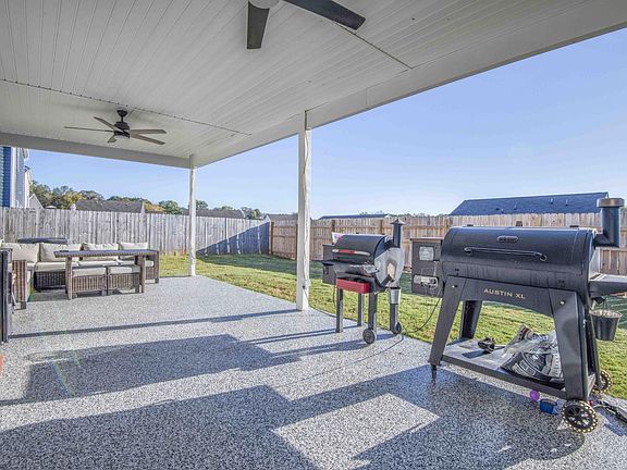 5th image of 1111 Skyridge Dr