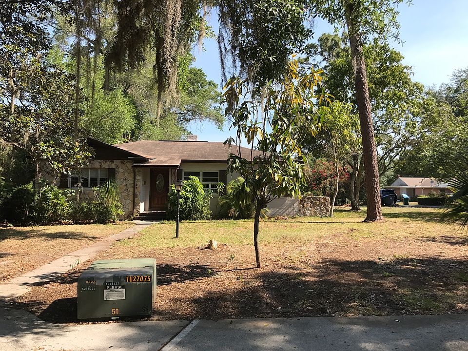 1st image of 211 W Lake Sue Ave