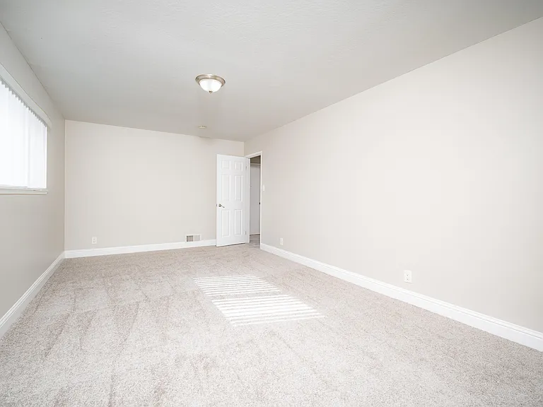 Palms C26 bed2 Palms C26 bed2