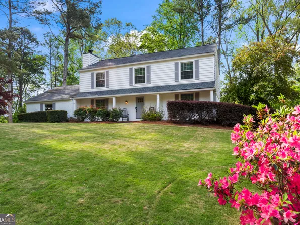 314 Lamplighter Ln SE, Marietta, GA 30067