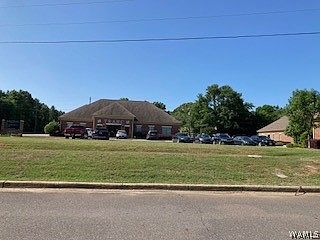 2nd image of 5690A Watermelon Rd