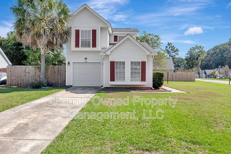 3 bed, 2.0 bath, 1350 sqft, $2,100 — Photo 2