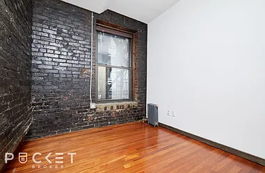 Rented by PocketBroker Inc