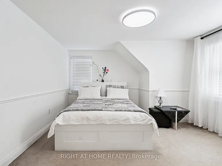 105 Glenridge Ave — Photo 37