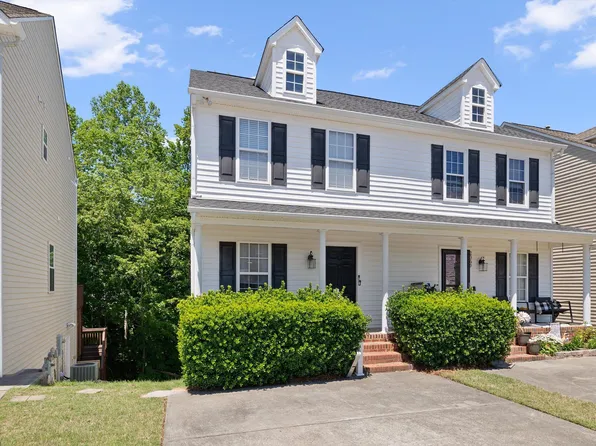 2365 Bay Harbor Dr, Raleigh, NC 27604