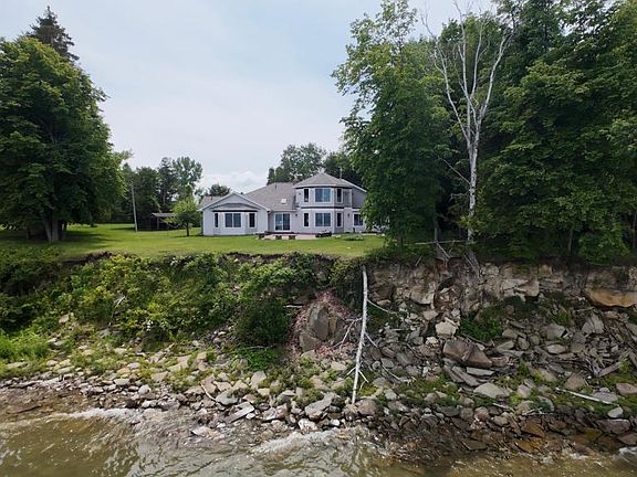 5th image of 9214 N Lakeshore Dr