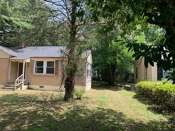 3rd image of 21 Sims Ave
