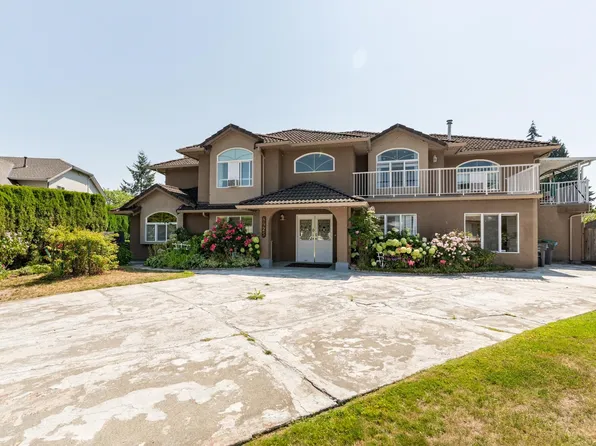 8925 157th St, Surrey, BC V4N 2Y5
