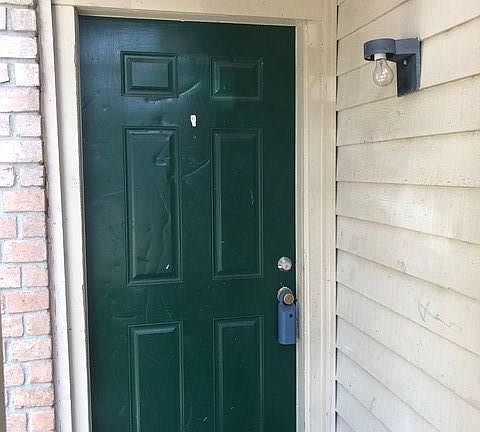 2nd image of 14600 Fonmeadow Dr APT 102
