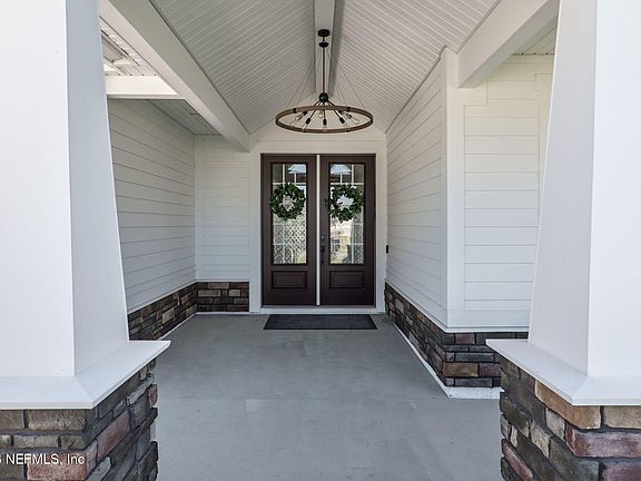 4th image of 302 WHITE HORSE Way