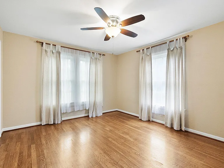 1700 Virginia Ave — Photo 23