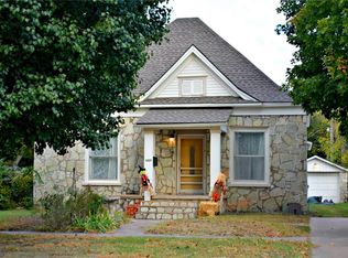 1107 S 8th St, Chickasha, OK 73018