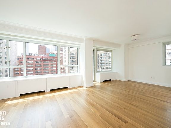 4th image of 200 E 66th St APT C1005