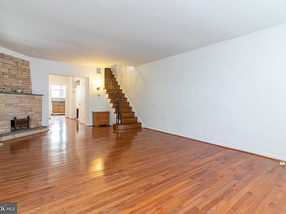 5th image of 1418 Saint Vincent St