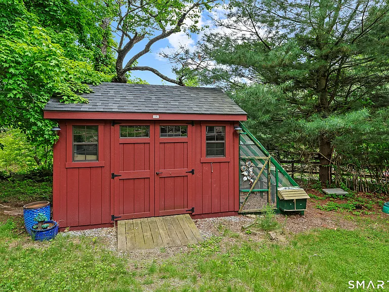 917 Hopewell Rd — Photo 37