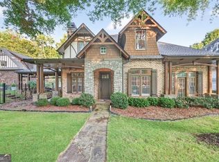 5829 Swinging Gate Rd, Gainesville, GA 30506