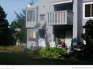 16 Cedar Ct UNIT H, East Haven, CT 06513