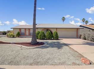 10423 W Loma Ln, Peoria, AZ 85345
