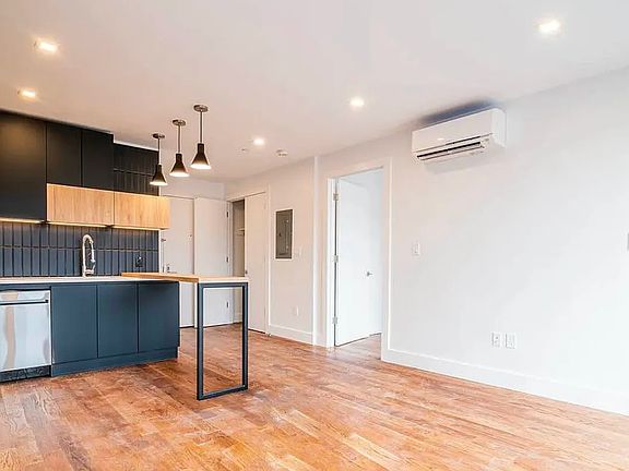 3rd image of 1806 Ocean Ave Unit 8D
