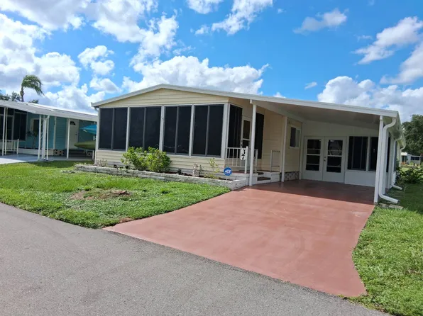 37 Granada Way, Ellenton, FL 34222