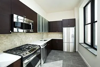 232 Pavonia Ave #1011 — Photo 2