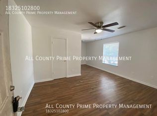 2710 Evergreen Cir APT D, Bryan, TX 77801