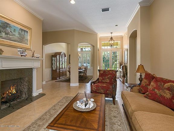 5th image of 369 Blagdon Ct