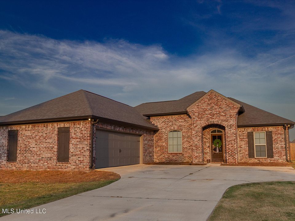 1st image of 115 Chartleigh Cir