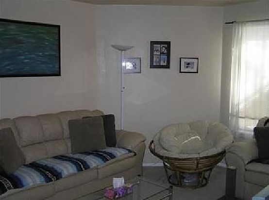 2nd view of the living room