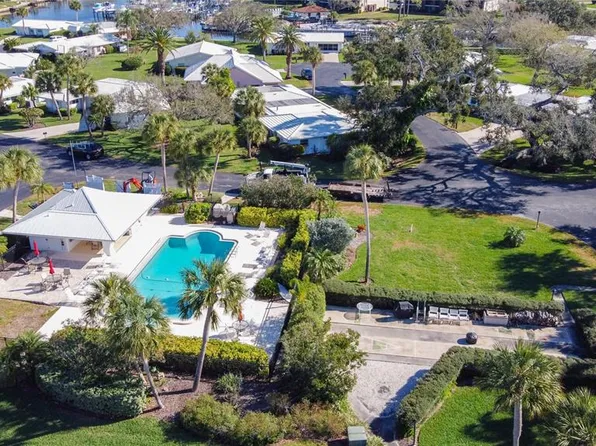 18 OAKWOOD DRIVE N #18, ENGLEWOOD, FL 34223