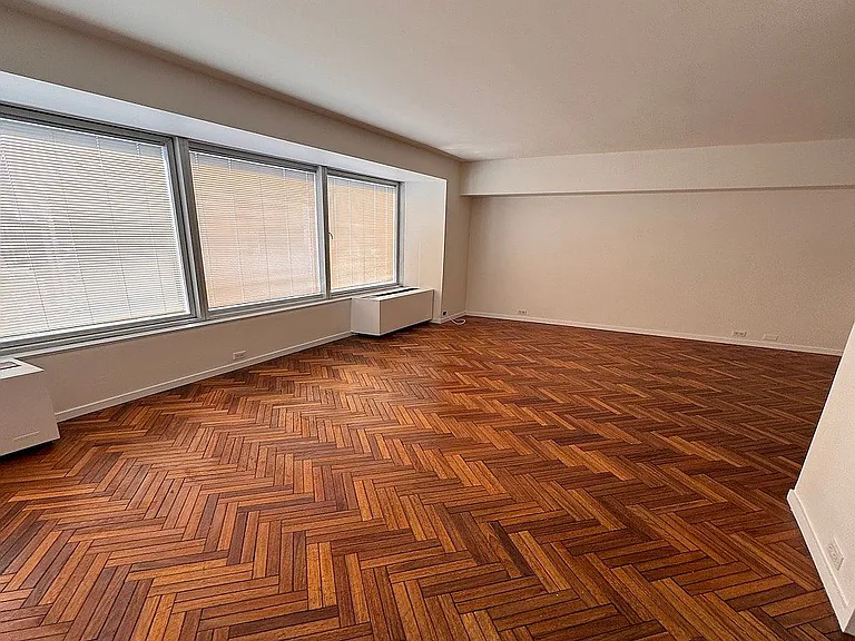 150 W 56th St #4209 — Photo 3