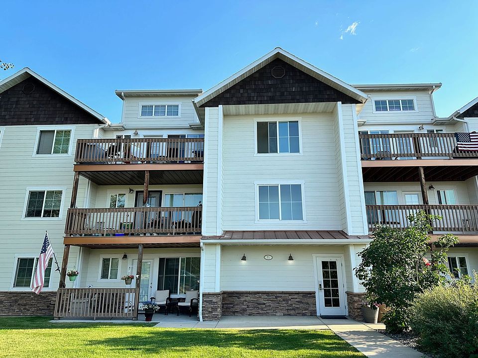 1st image of 71 N Shore Dr APT 11