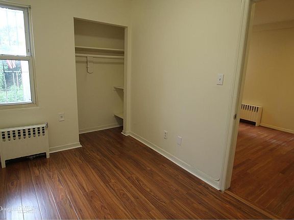 3rd image of 1027 44th Dr #Garden